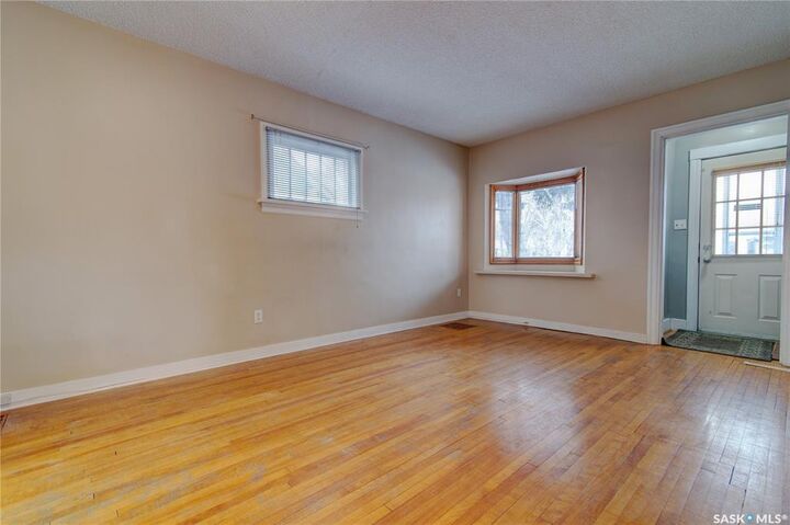 Property Photo:  2627 Atkinson Street  SK S4N 3Y1 