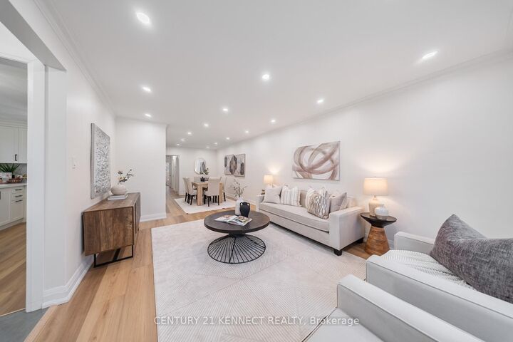 Property Photo:  30 Greyabbey Trail  ON M1E 1V7 