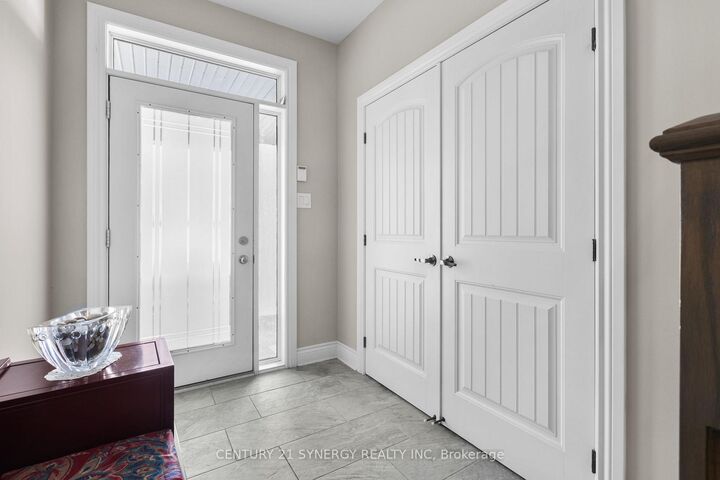 Photo de la propriété:  779 Fiddlehead Street  ON K1T 0N1 