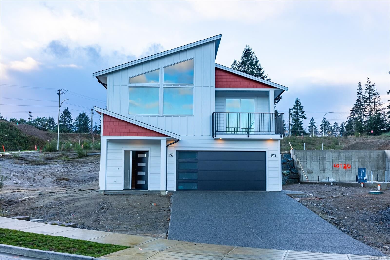 Property Photo: 151 Marina View Dr BC V9G 1K4