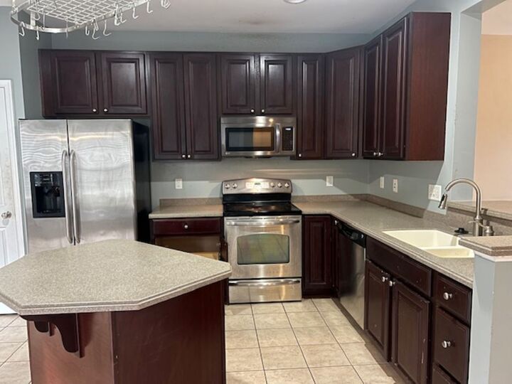 Property Photo:  4719 Revolutionary Way  VA 23188 