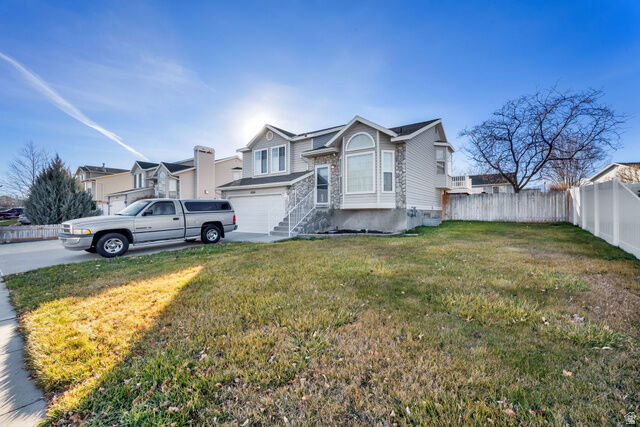 Property Photo: 8314 S Etude Dr UT 84088