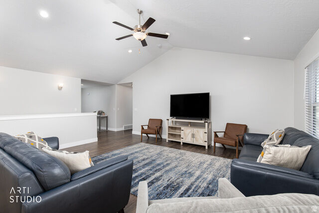 Property Photo:  178 N Maple Bend Dr  UT 84660 