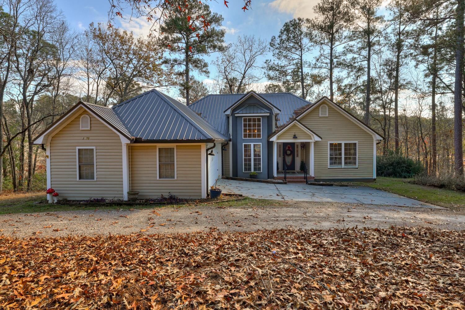 Property Photo:  3070 Hackamore Drive  SC 29851 