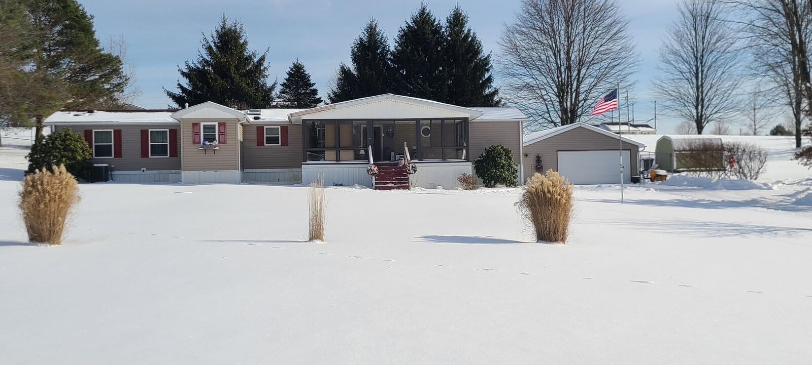 Property Photo:  109 Sleepy Hollow Rd  PA 15851 