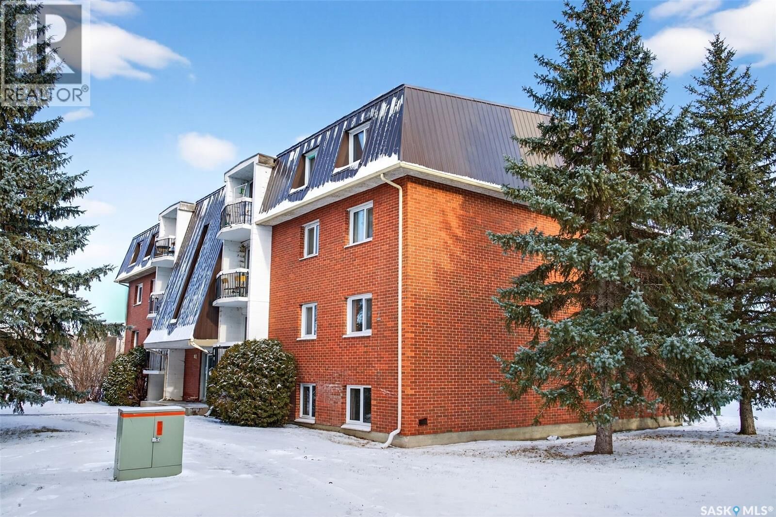 Property Photo:  11 23 Centennial Street  SK S4S 6K7 