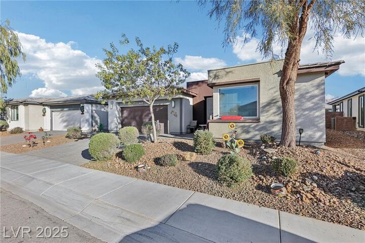 Property Photo:  4914 East Beacon Ridge Drive  NV 89061 