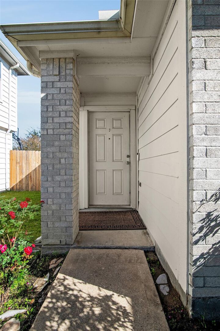 Property Photo:  29514 N Legends Bend Drive  TX 77386 