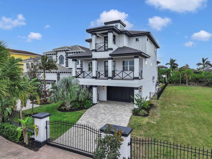 Property Photo: 536 Estuary Shore Lane FL 33572