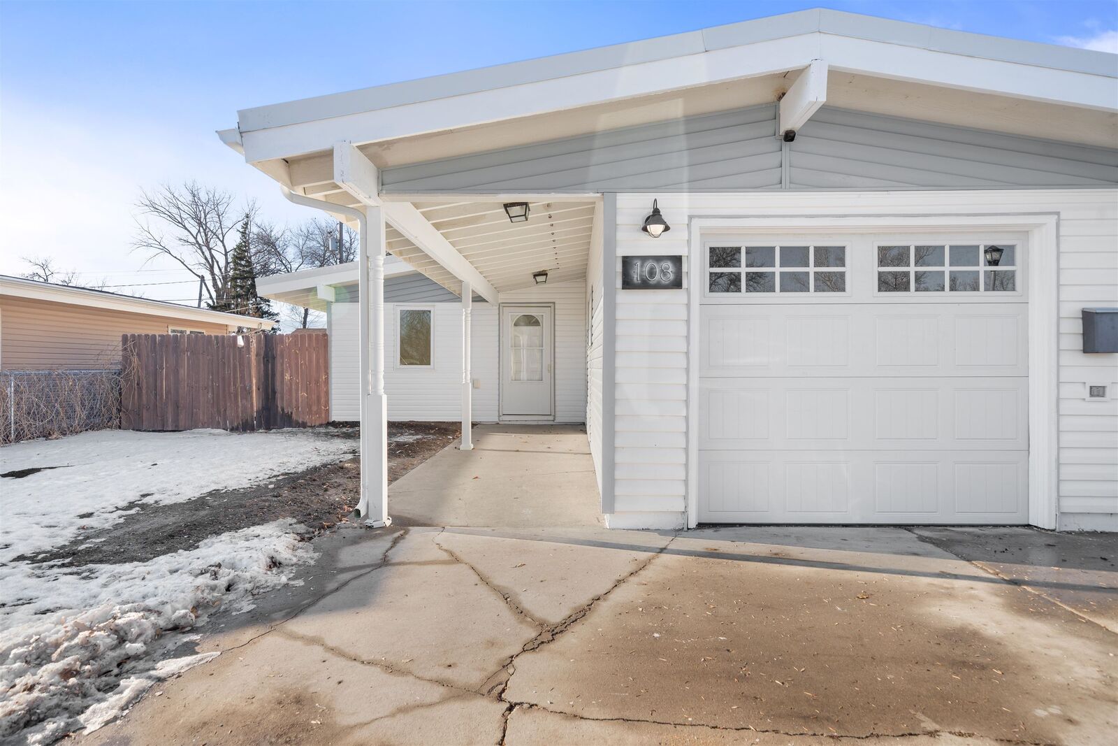 Property Photo:  108 24th St SW  ND 58701 