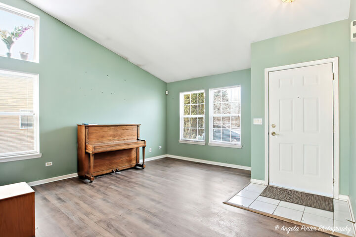 Property Photo: 28501 Wagon Trail Court IL 60051