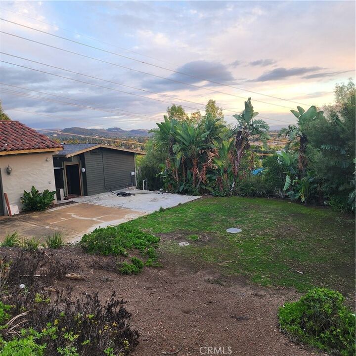 Property Photo:  2931 E Stone Pine Road  CA 92867 