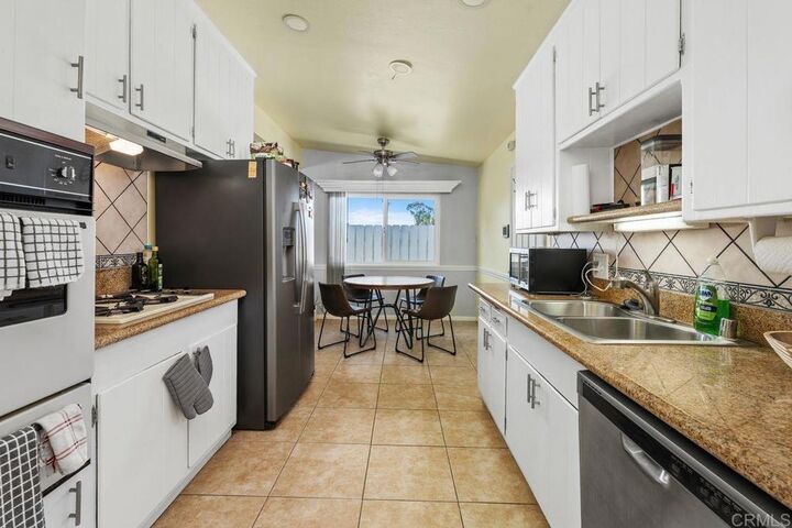 Property Photo: 7453 Guthrie Way CA 92114