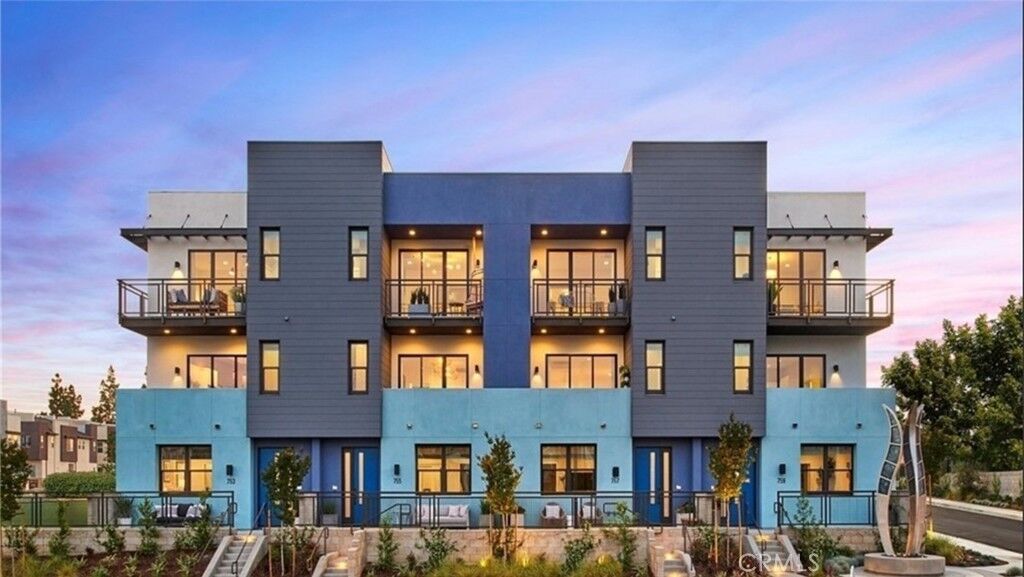 Property Photo:  753 Site Drive  CA 92821 