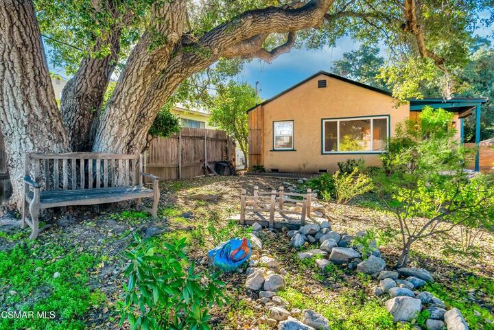 Property Photo:  7638 Valmont Street  CA 91042 