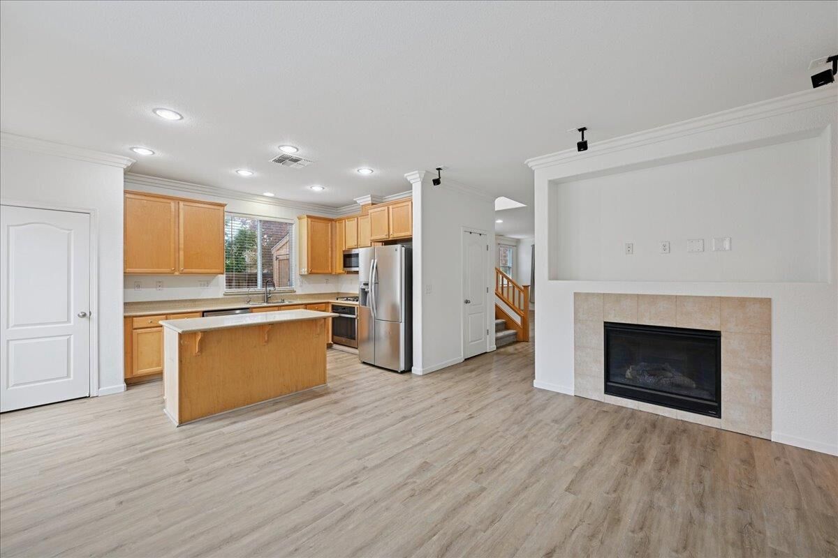 Property Photo:  2556 Kinsella Way  CA 95747 