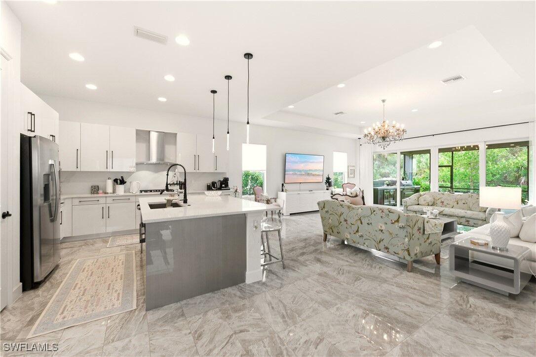 Property Photo: 11899 Gardenia Avenue FL 34120
