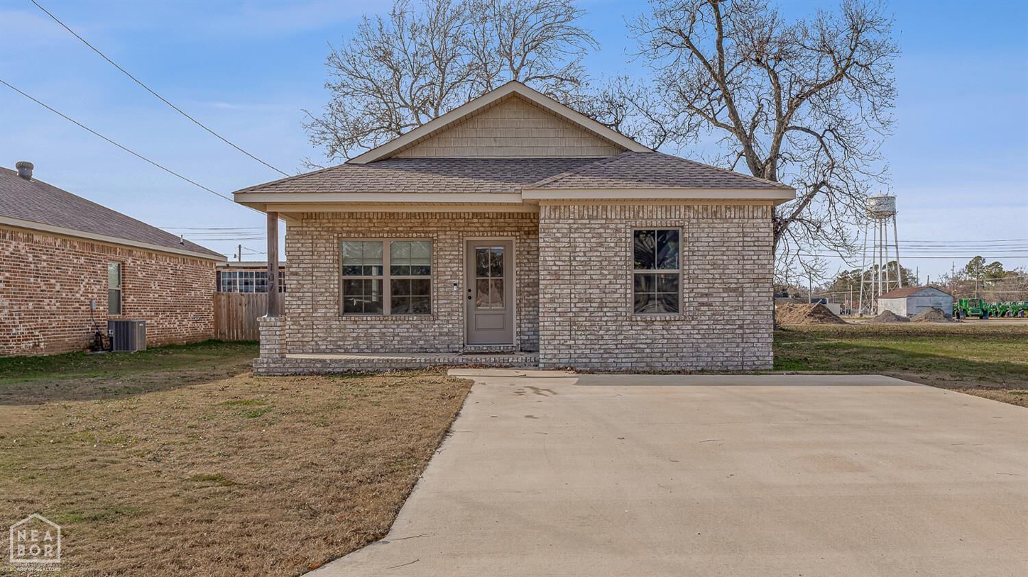 Property Photo:  107 Larrison Street  AR 72447 