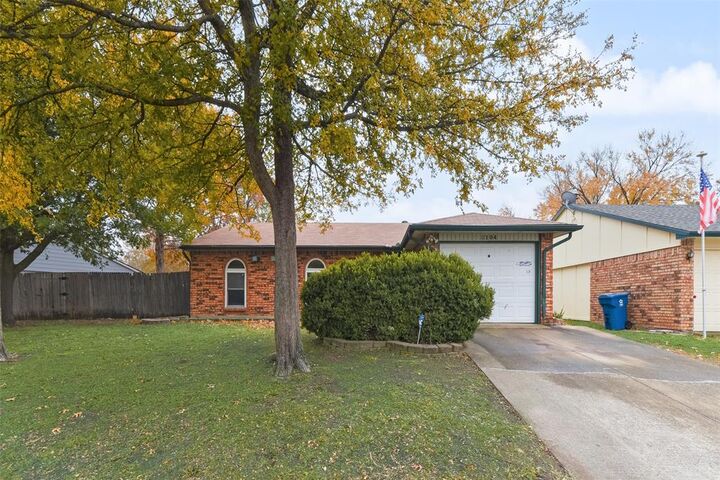 Property Photo:  5104 Aztec Drive  TX 75056 