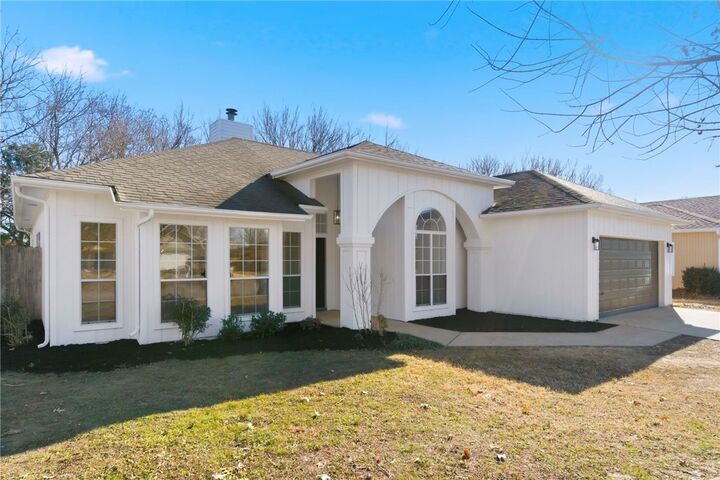 Property Photo: 3050 N Pyrite Drive AR 72704