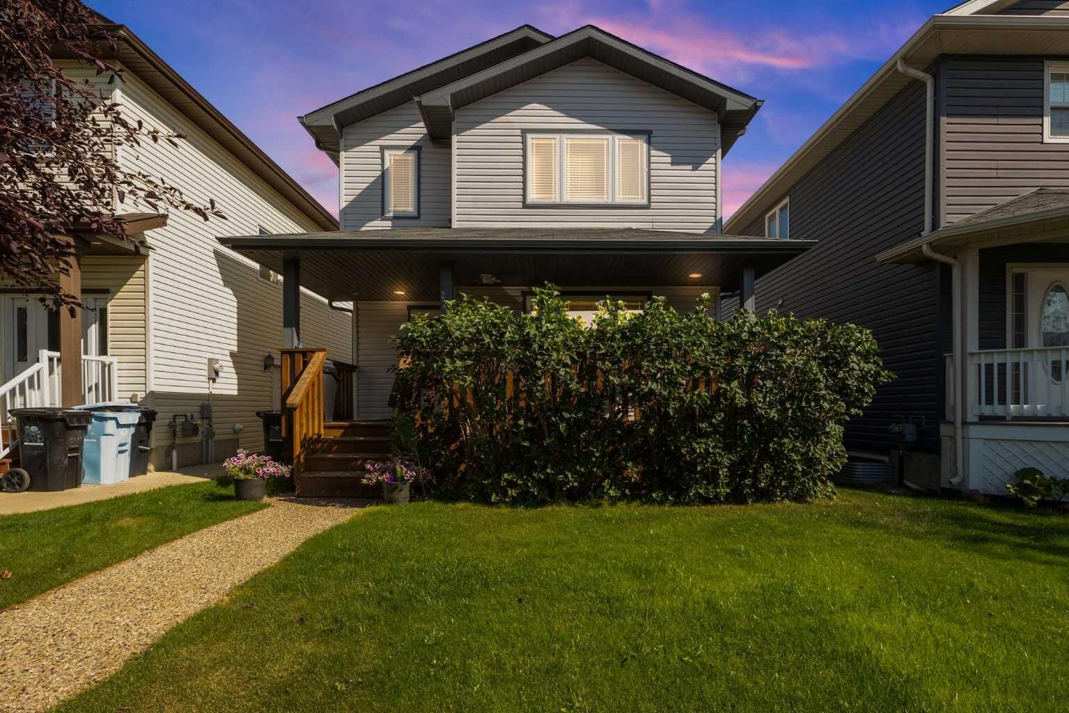 Property Photo:  225 Hawthorn Way  AB T9K 0P2 