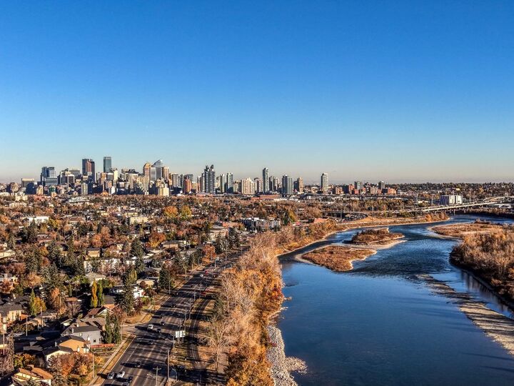 Property Photo:  528 31 Street NW  AB T2N 2V5 