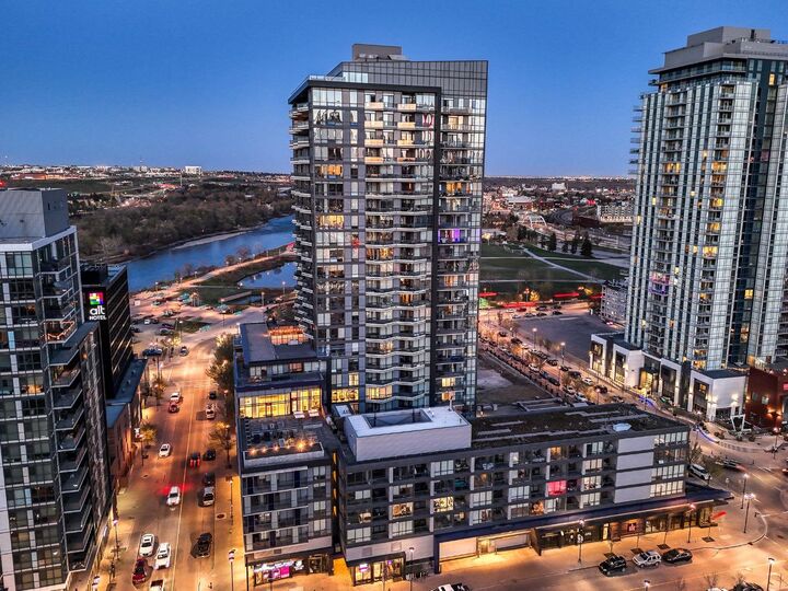 Photo de la propriété:  615 6 Avenue SE 1403  AB T2G 1S2 