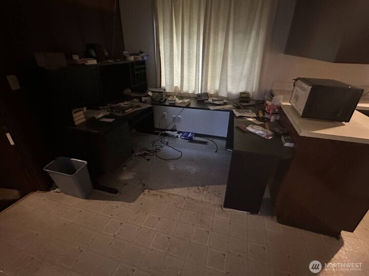 Property Photo: 16431 48th Avenue S WA 98188