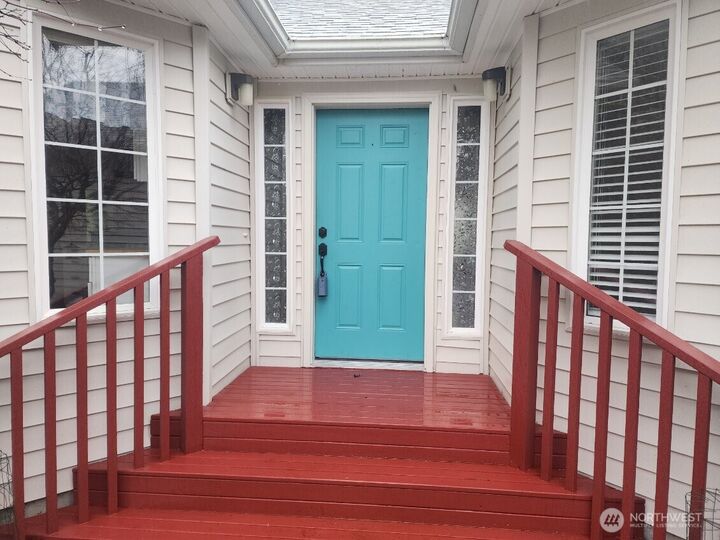 Property Photo:  723  Trinity Court SE  WA 98569 