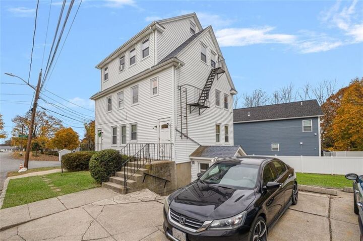 Property Photo:  156 Yeoman Avenue  RI 02920 