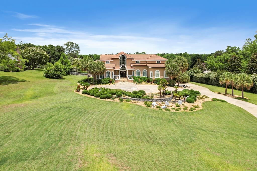 Property Photo:  200 Asphodel  AL 36303 