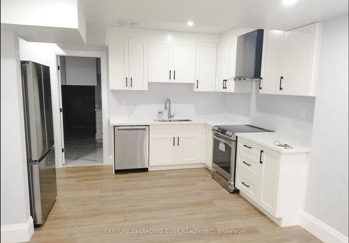 Property Photo:  39 Crombie Street Bsmt  ON L1C 4A1 