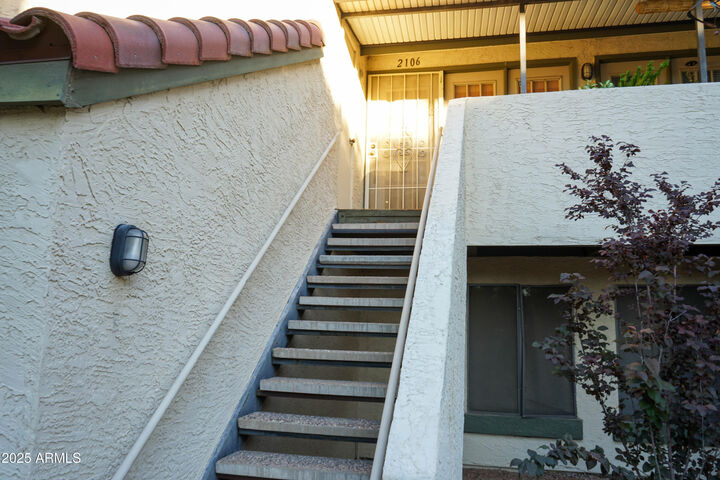 Property Photo:  30 E Brown Road 2106  AZ 85201 