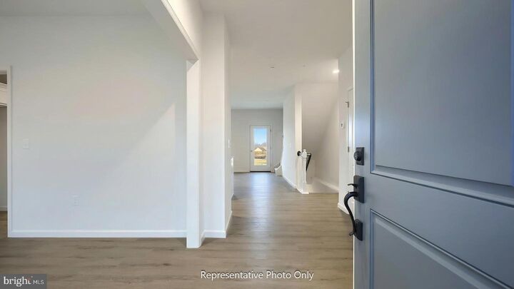 Property Photo:  44 N Conifer Drive  PA 17022 