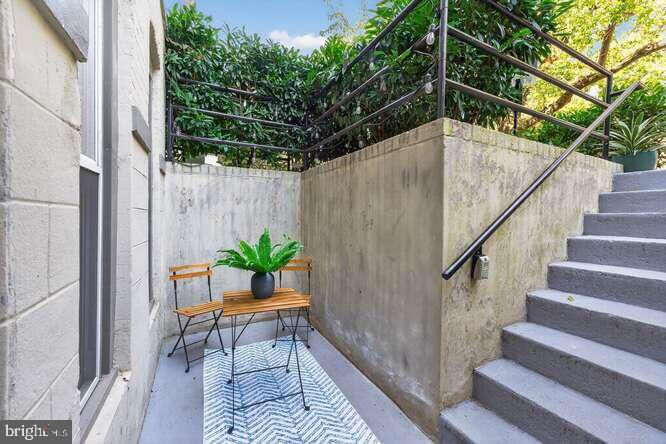 Property Photo:  1450 Fairmont Street NW A  DC 20009 