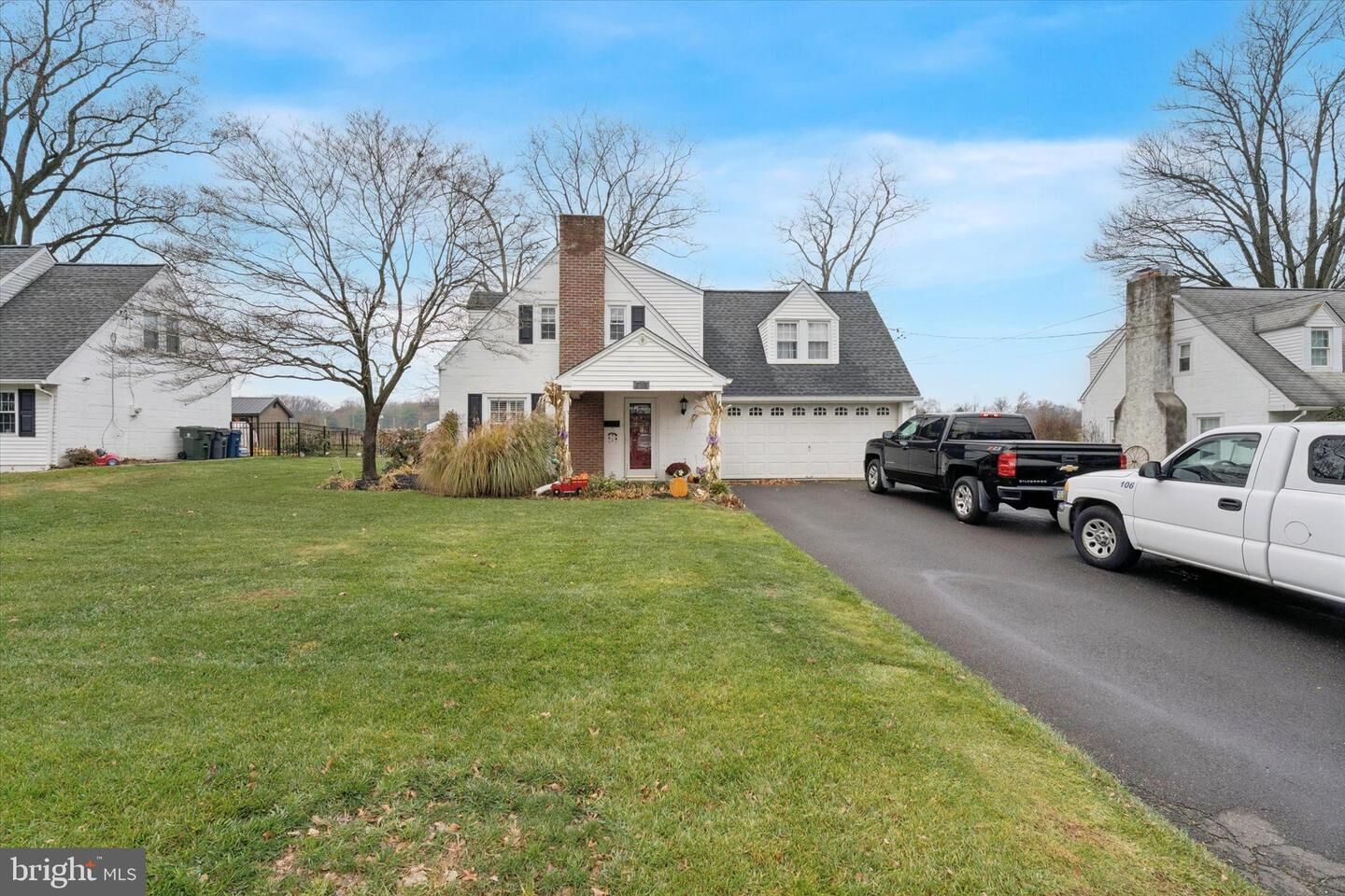 Property Photo:  642 Kirkwood Street  PA 19046 