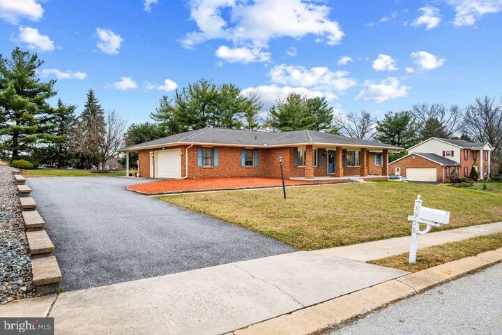 Property Photo: 1958 High Street PA 17408