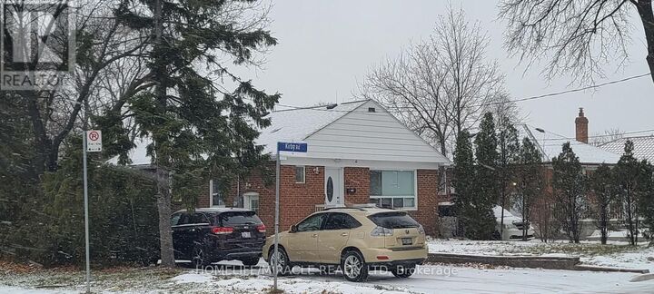 Property Photo:  14 Dallner Road  ON M3L 1J7 