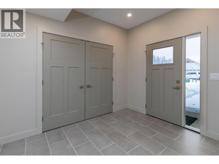 Property Photo:  4005 Nash Drive  BC V8G 0L3 