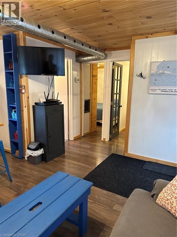 Property Photo:  37 Cedar Drive  ON N0E 1T0 