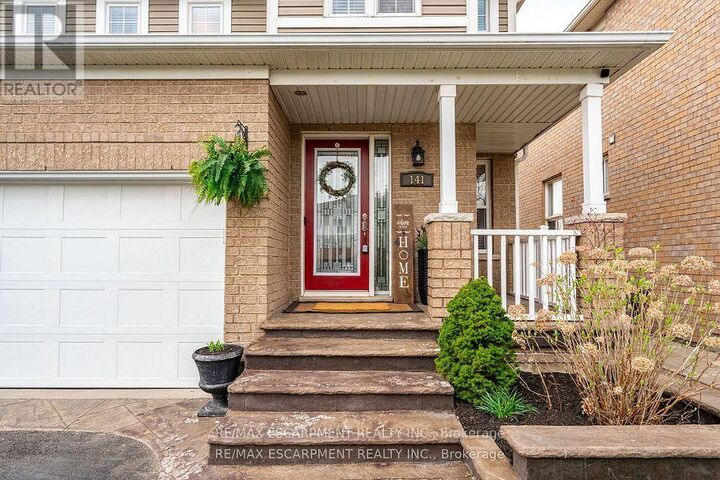 Property Photo:  141 Voyager Pass  ON L0R 1C0 