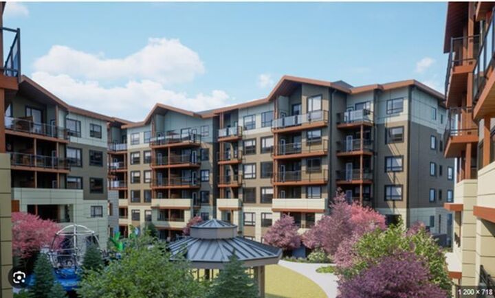 Property Photo: 11058 132 Street 405 BC V0V 0V0