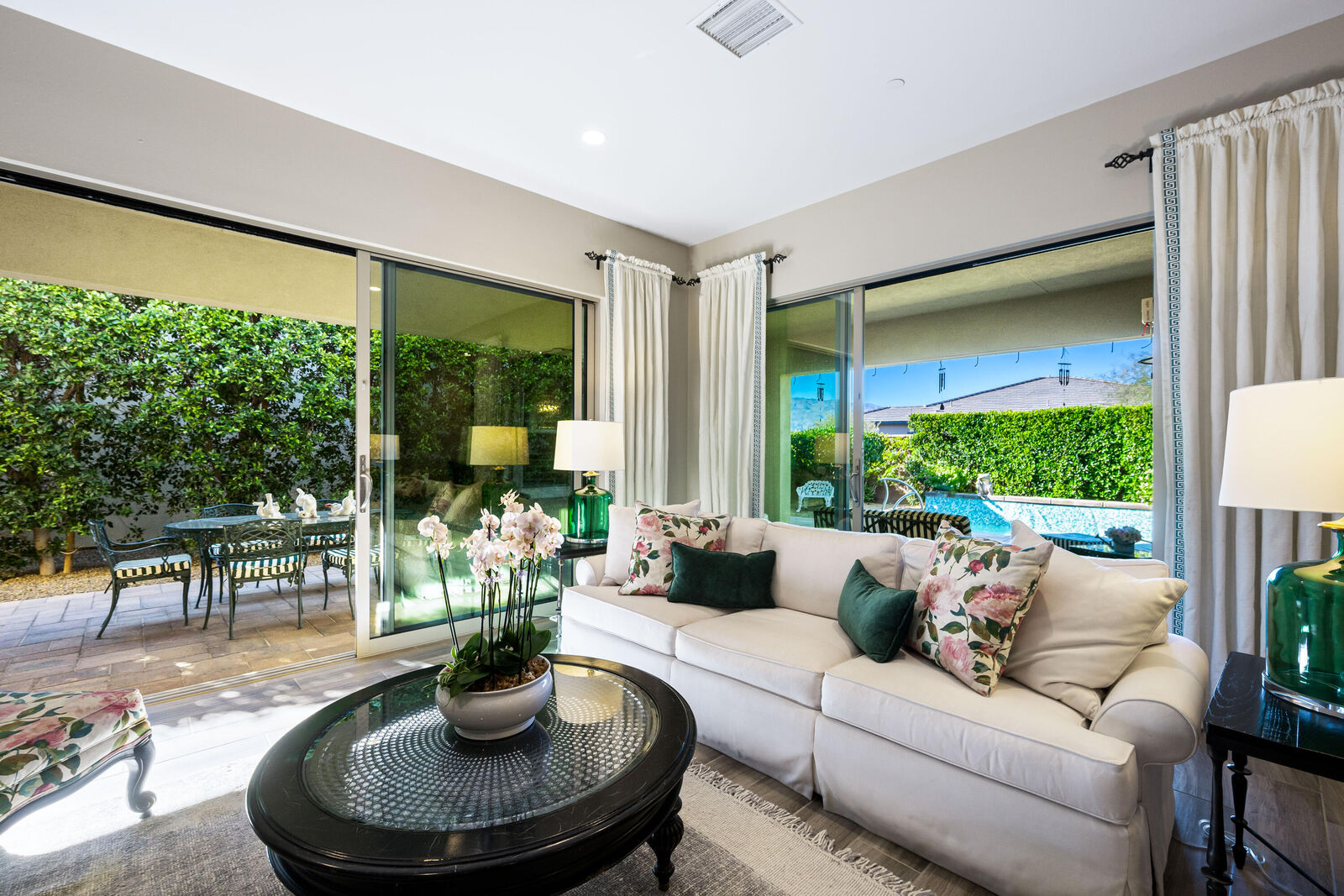 Property Photo:  51225 Clubhouse Drive  CA 92201 