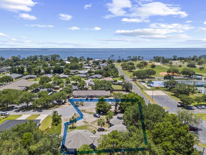 Property Photo:  6904 Sea Turtle Circle  FL 32566 