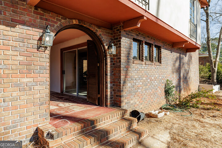Property Photo: 340 Dogwood Drive GA 30606