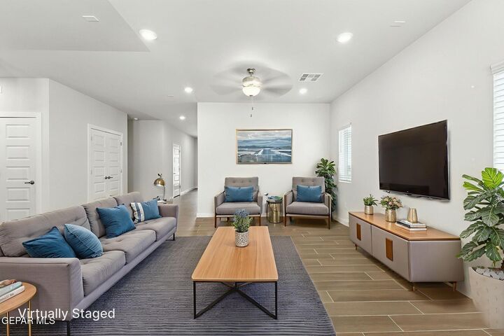 Property Photo:  5736 Adamsville Avenue  TX 79934 