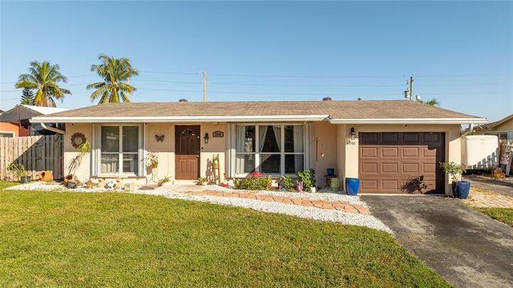 Property Photo:  3048 NW 113th Ave  FL 33323 