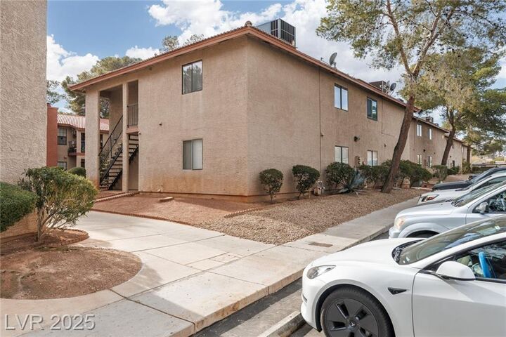 Property Photo: 5576 West Rochelle Avenue 40D NV 89103