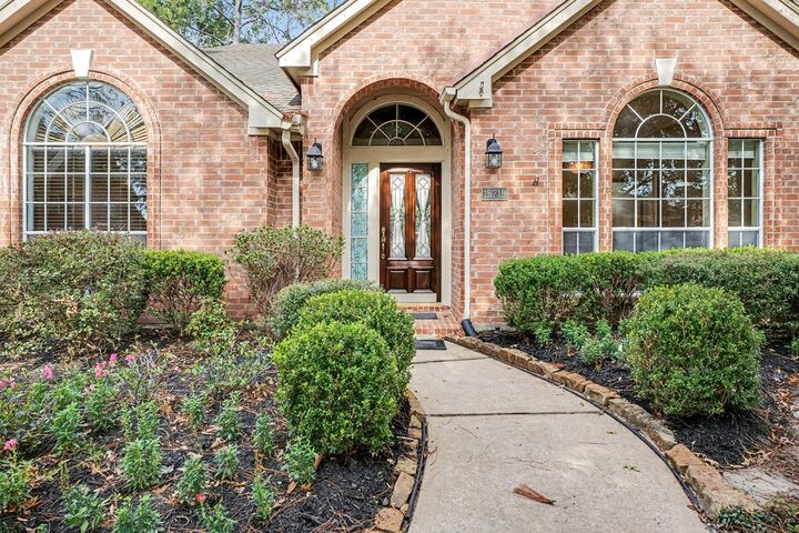 Property Photo:  15719 El Dorado Oaks Drive  TX 77059 