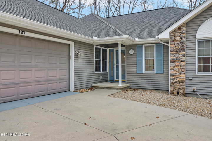 Property Photo:  121 St George Drive  TN 38558 